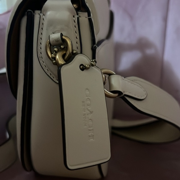 Authentic Coach Beat saddle bag - Picture 2 of 7